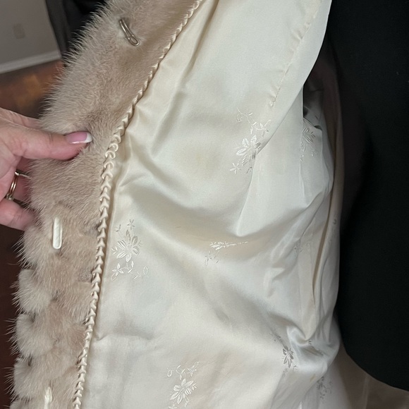 Vintage 80’s Sanger Harris Mink Coat - Picture 6 of 9